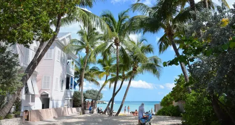 25 Ideal U.S. Getaways for Your Summer Vacation