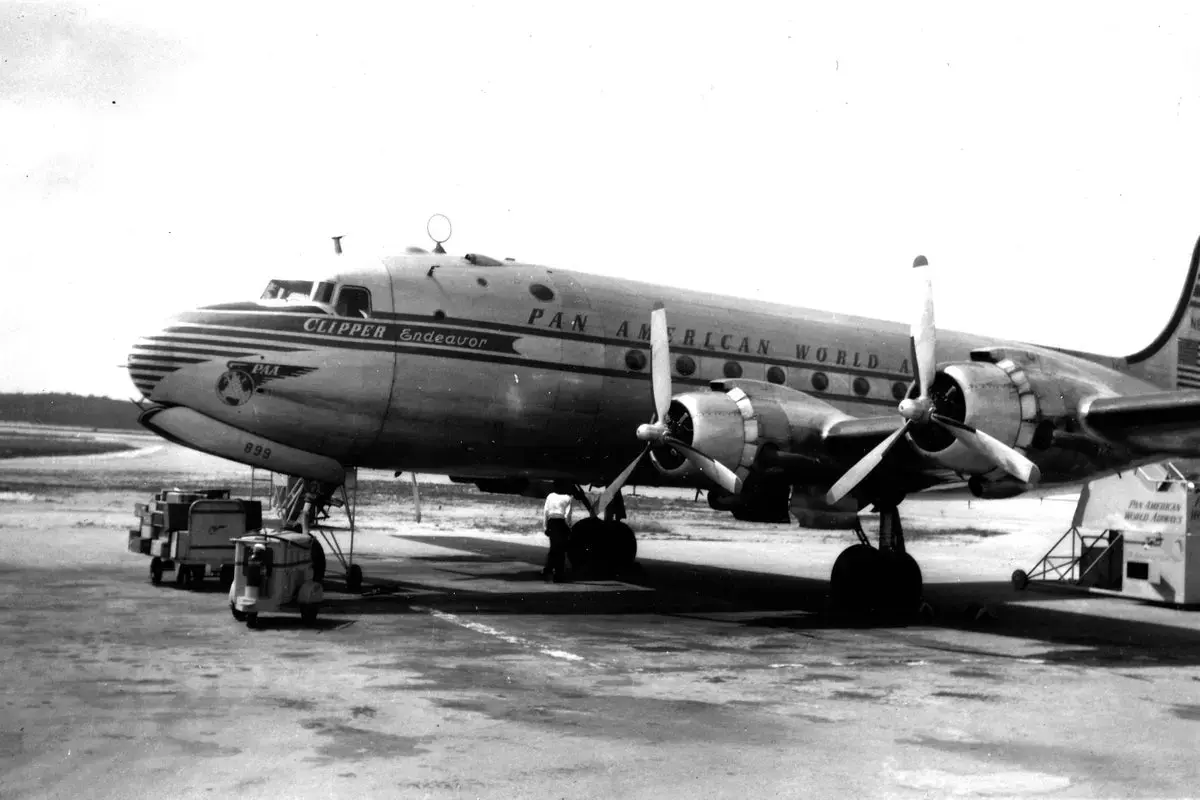 A 1952 Plane Crash: The Unforeseen Tragedy After Survival