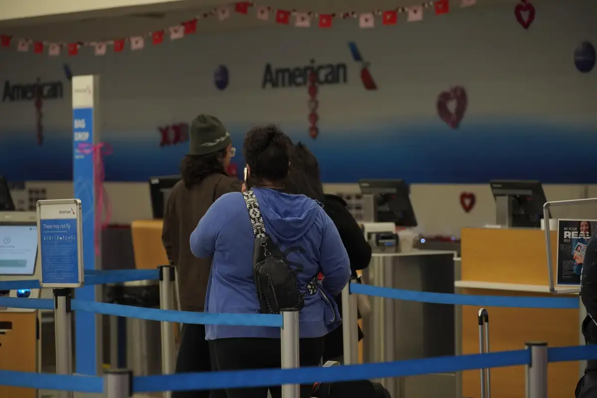 Airlines Brace for East Coast Storms, Canceling Flights