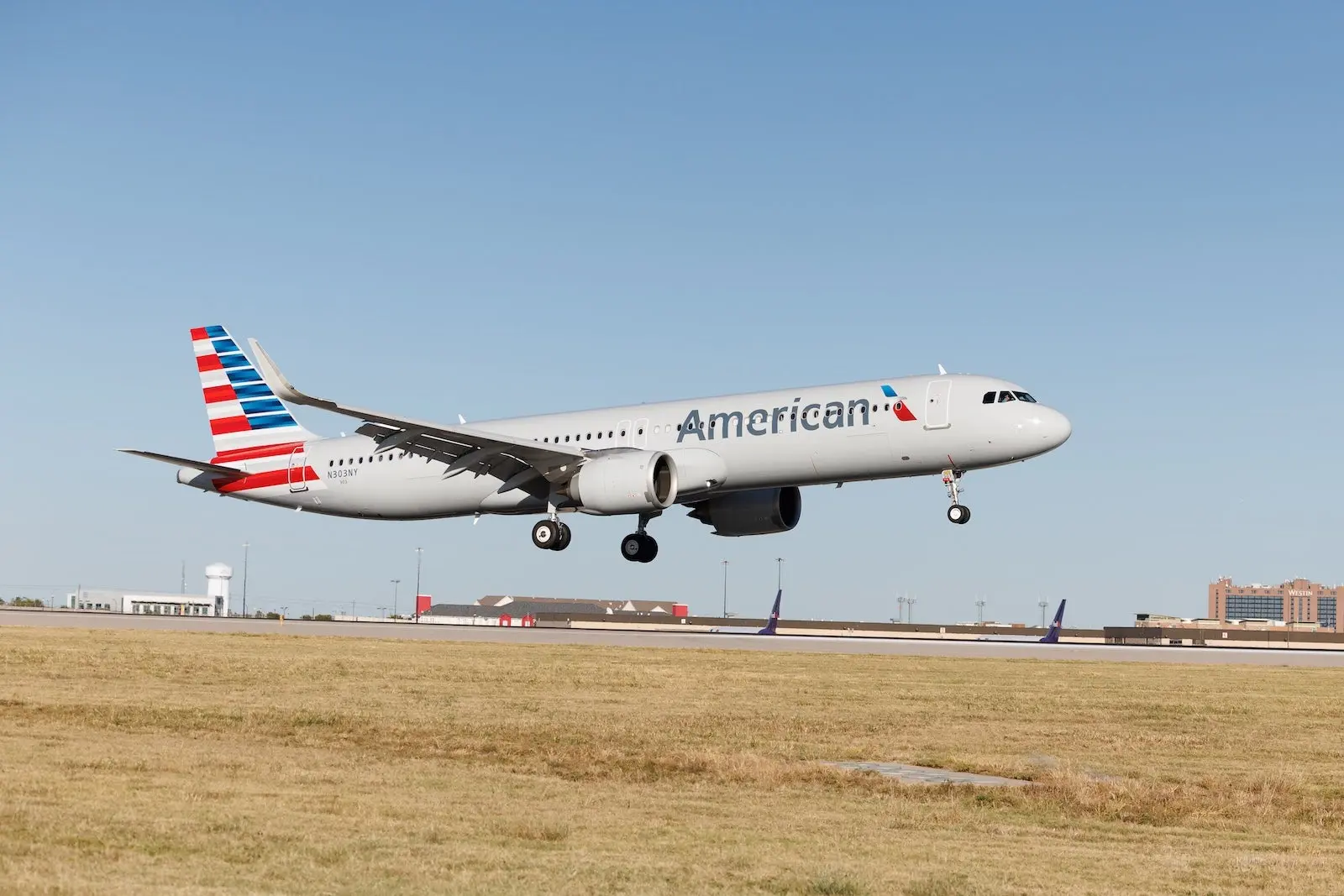 American Airlines expands European network with three new cities