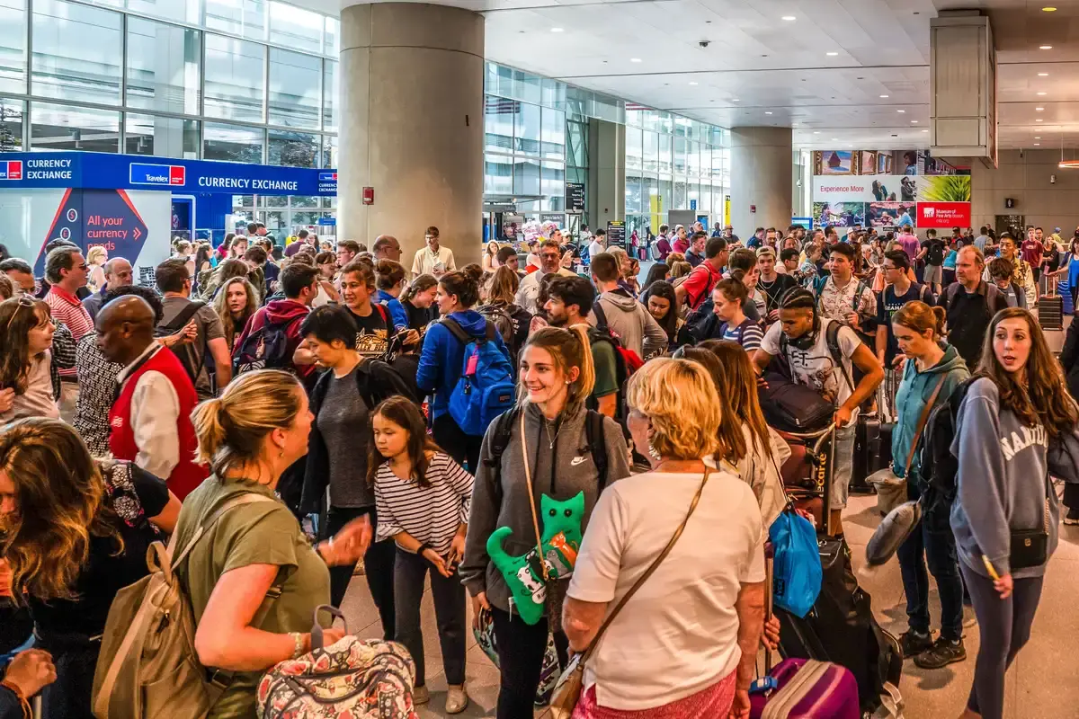 Delta Air Lines Grounds Flights Amid Fuel Issues