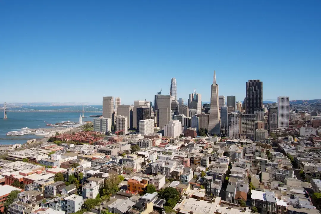 Discovering San Francisco: 67 Unique Experiences from a Local Perspective