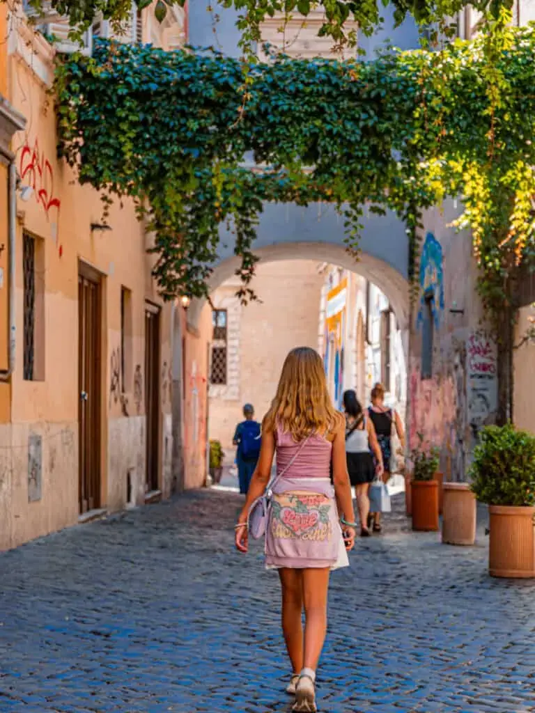 Discovering Trastevere: Rome's Charming Neighborhood