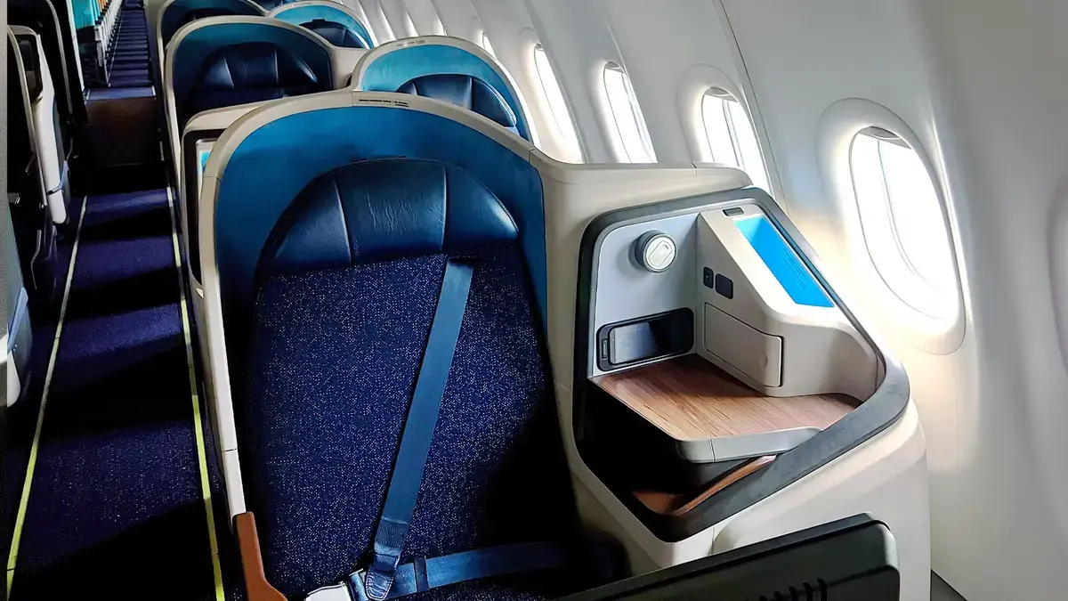 Free Upgrade Secrets: How Travelers Secure Business or First Class Seats Without Paying