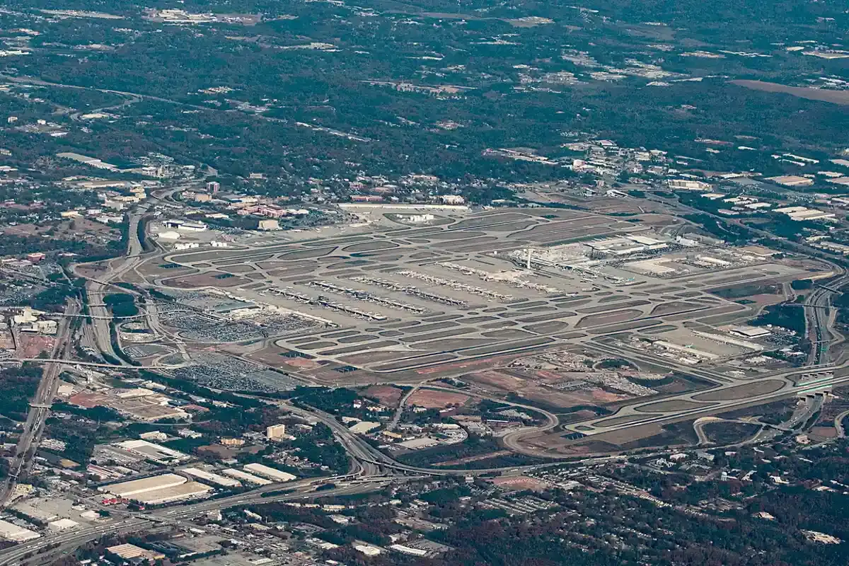 Global Air Travel: Top Airports Revealed
