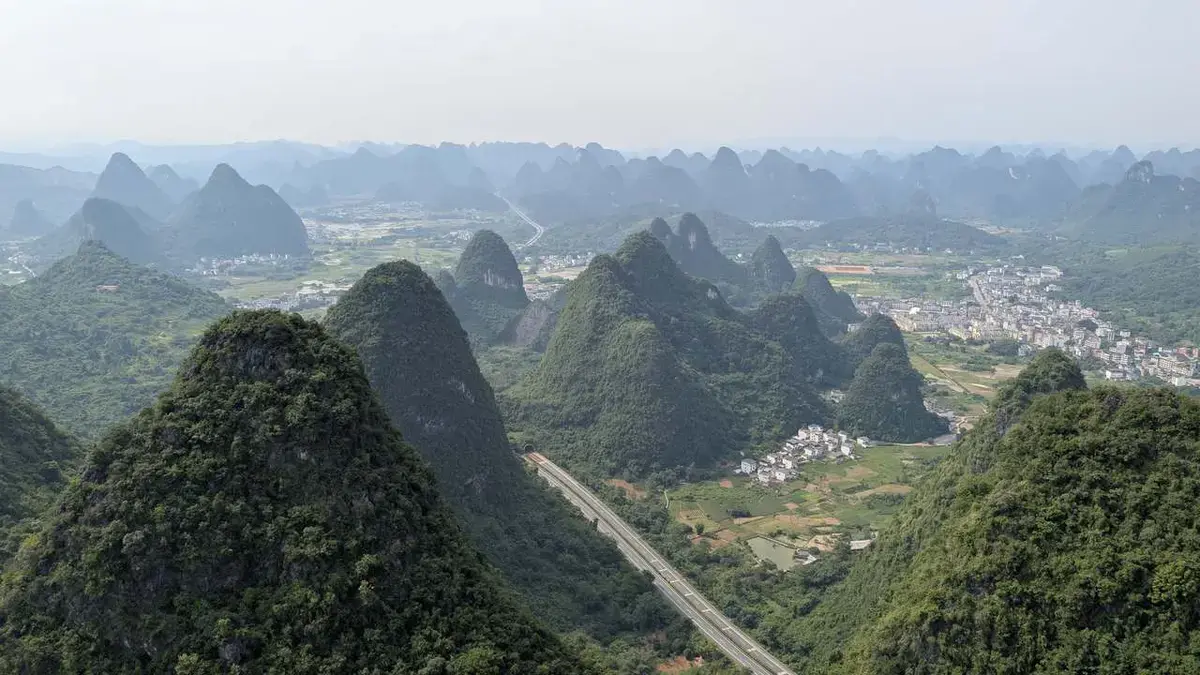 Guilin’s Misty Karst Landscape: A Tourist Treasure Still Overlooked