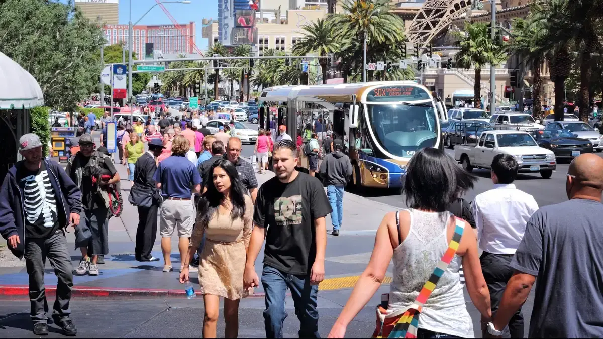 Las Vegas Businesses Suffer as Canadian Tourism Dries Up