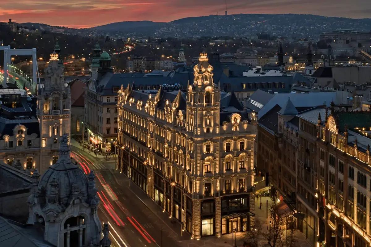 Luxury Hotel Opens in Historic Budapest Palace