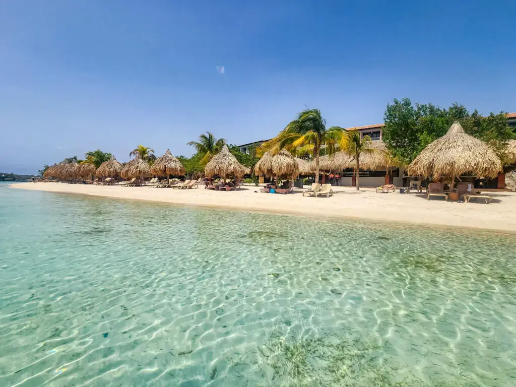 Luxury Travel Hacks from Seasoned Globetrotters