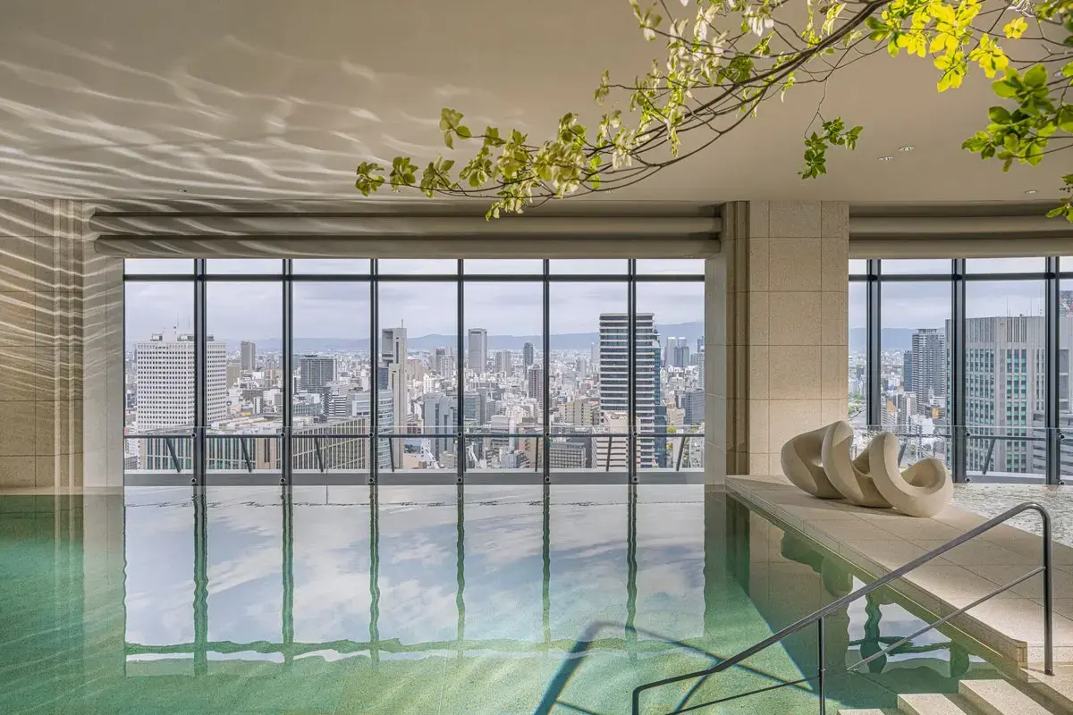Osaka Hotel Offers Unrivaled Tranquility and City Vistas