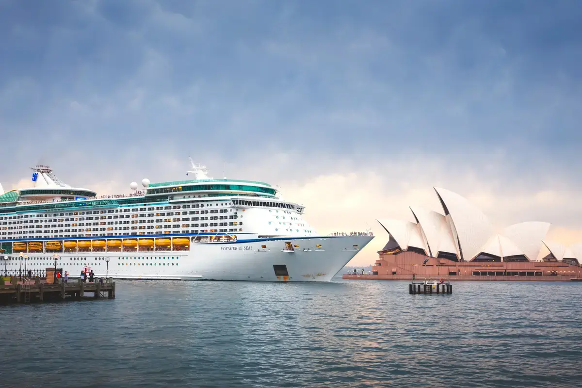 Royal Caribbean Announces Refunds After Cancelling Los Angeles Departures to Expand Asia‑Pacific Service