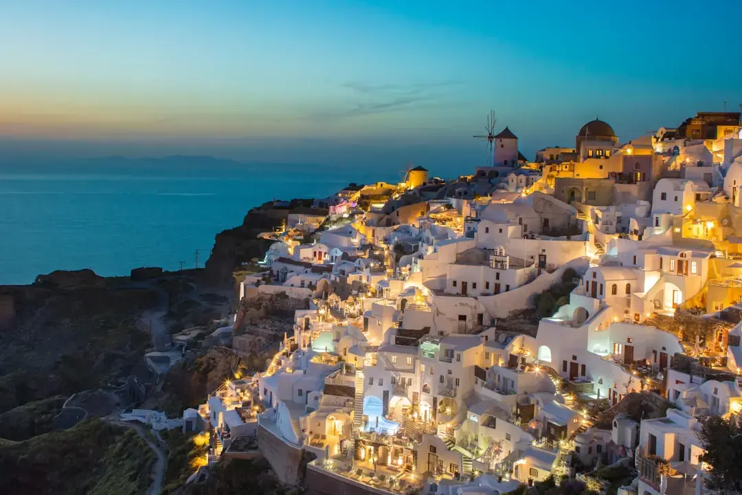 Santorini Offers Diverse Stays for Every Traveler