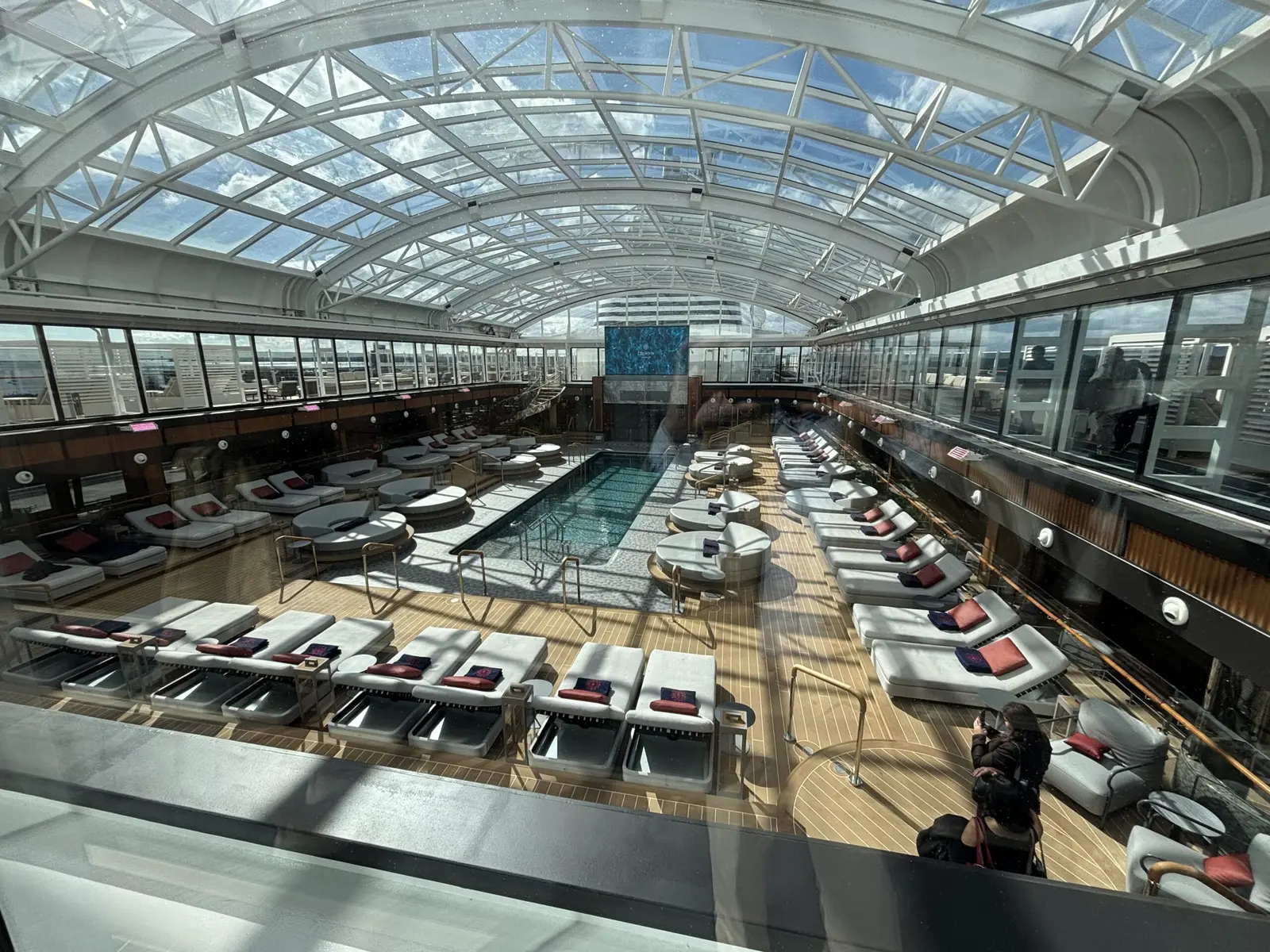 Exploring the Boutique Atmosphere of Explora III
