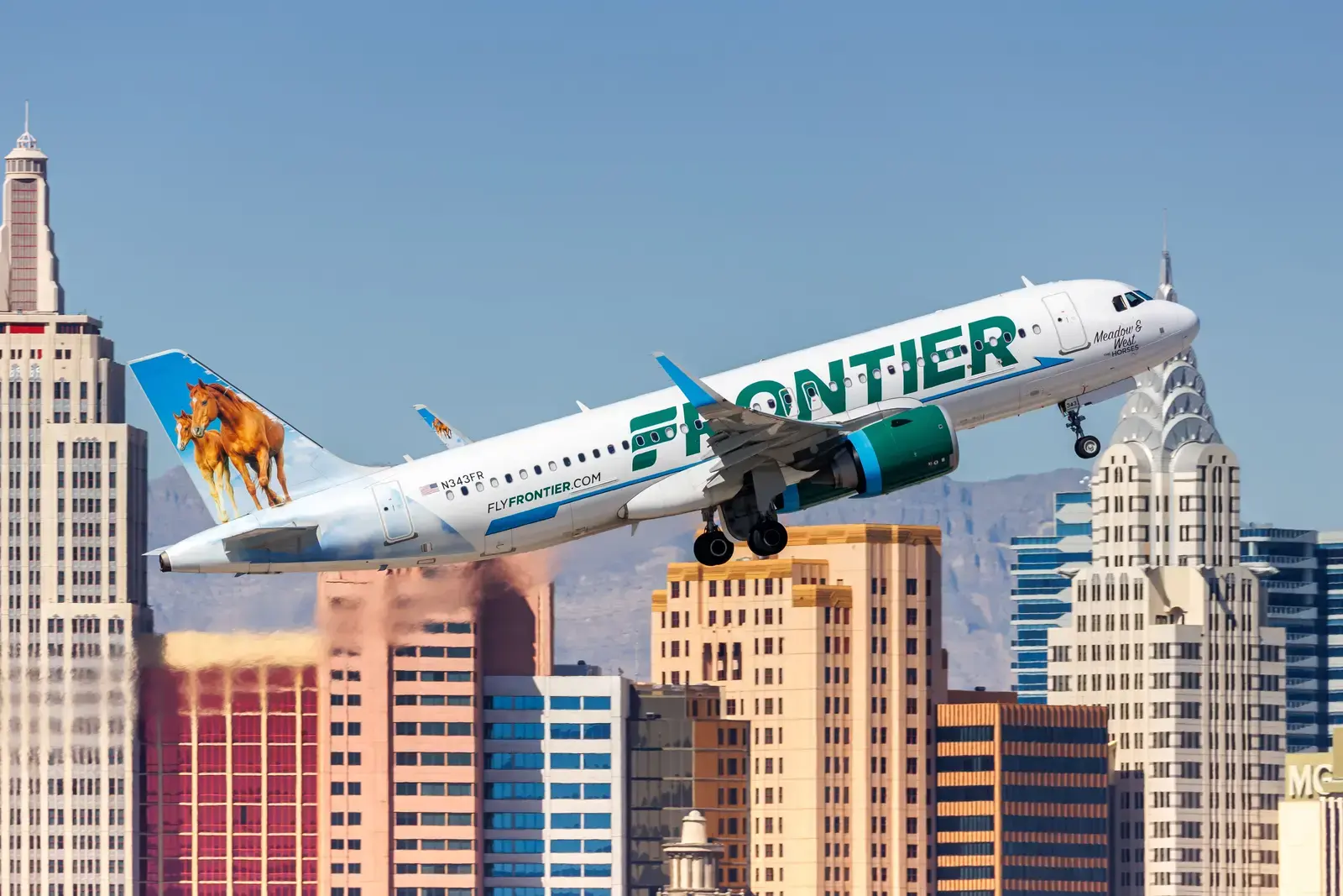Frontier Airlines Lowers Bar For Diamond Status By 25 Percent