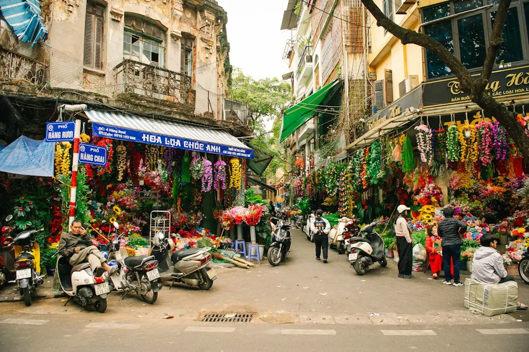 Discovering Hanoi in Three Days: An Insider Guide