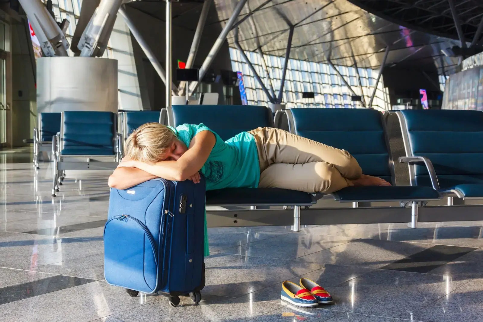 Mastering the Art of Airport Rest During Long Layovers