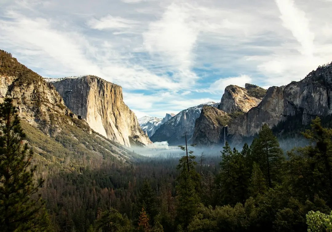 Tragic Fatalities and Expanding Closures Mark Yosemite’s Dome Fire Crisis