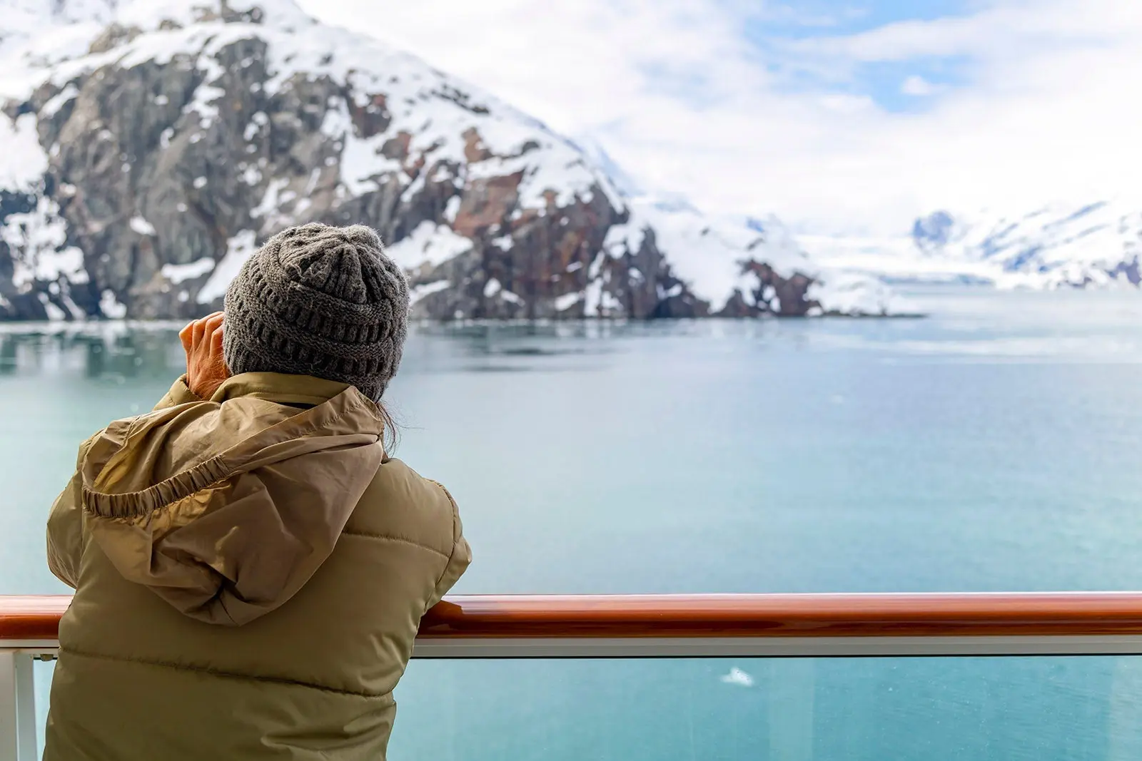 Alaska’s Best Cruises: A Guide for Every Explorer