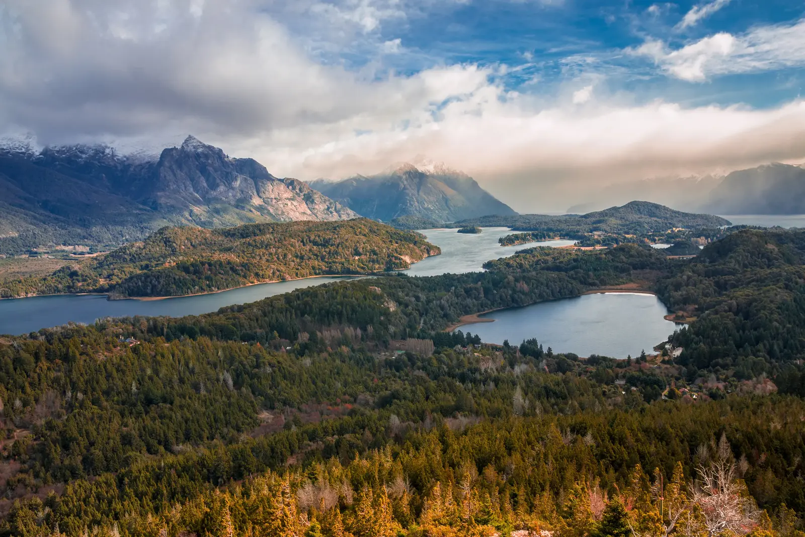 Argentina Introduces High-Cost Residency Program for Global Citizens