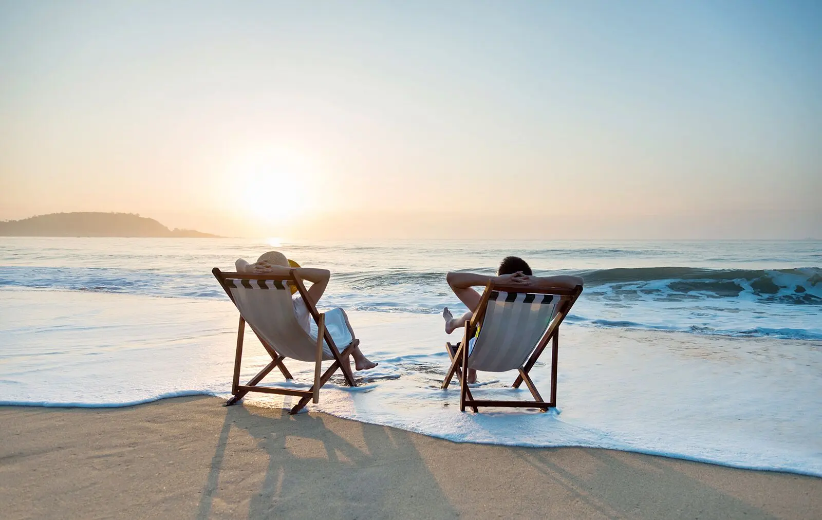 How to Turn a Three-Day Weekend Into a Five-Day Getaway