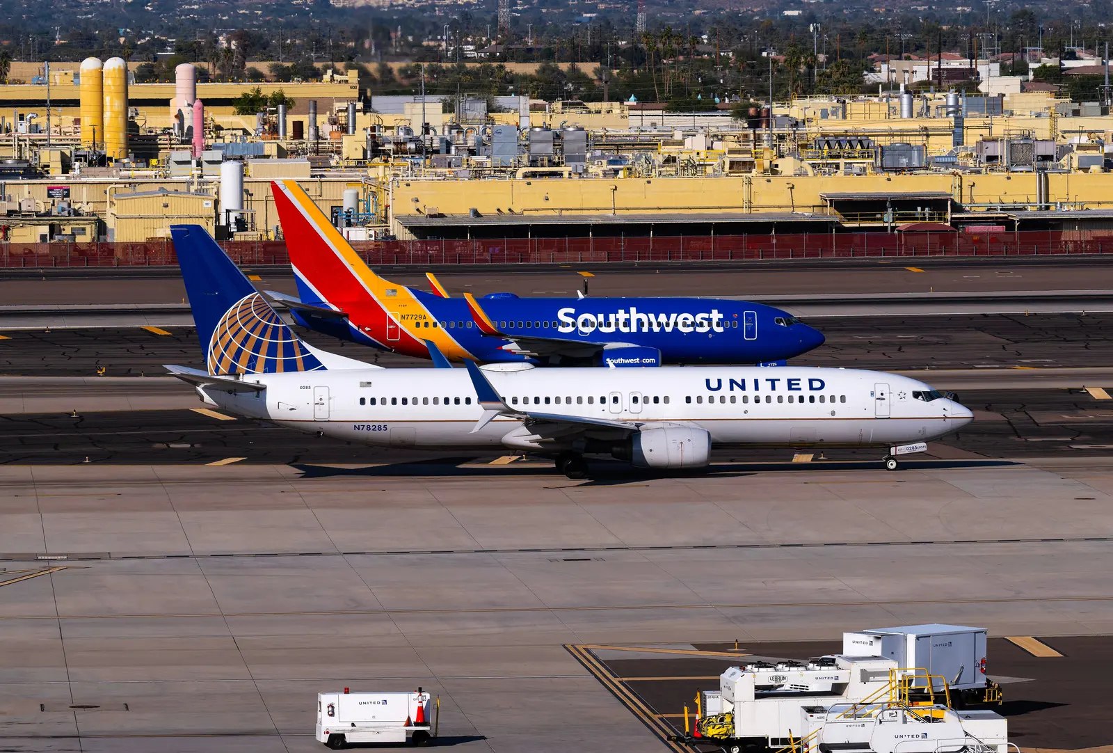 United and Southwest Face Higher Ticket Prices as Boeing Software Review Delays New Planes